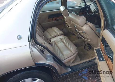 1993 Buick Park Avenue from USA, damaged, VIN 1G4CW53L6P1645072